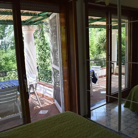 Villa With Garden And Patio* Giovanna *